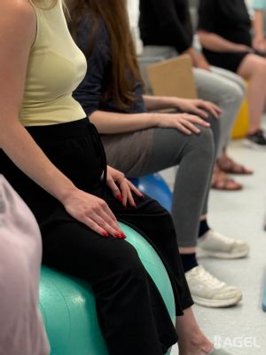 Nové kurzy prípravy na pôrod vo zvolenskej pôrodnici pomáhajú ženám zvládnuť tehotenstvo s väčšou istotou a pokojom