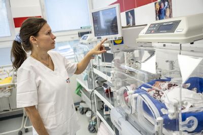 Vo zvolenskej nemocnici si budúce mamičky môžu vybrať nadštandardnú izbu aj nadštandardnú stravu