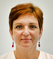 Mgr. Leona Bariaková